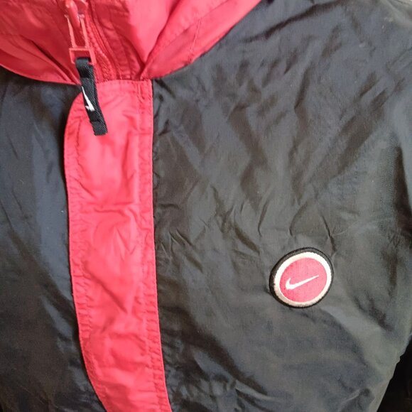Nike Mens Vtg Windbreaker Jacket 1/2 Zip Small 1990's Black & Red Hooded Swoosh - Picture 2 of 6